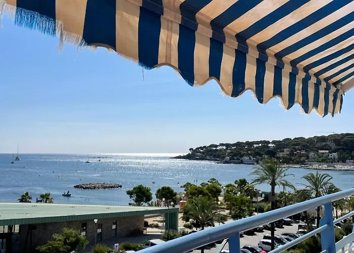Great Apartment With Amazing Sea View At Cap D'Antibes *