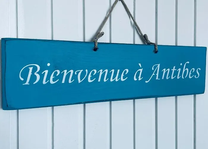 Luxury With Amazing Sea View At Cap D'antibes Antibes